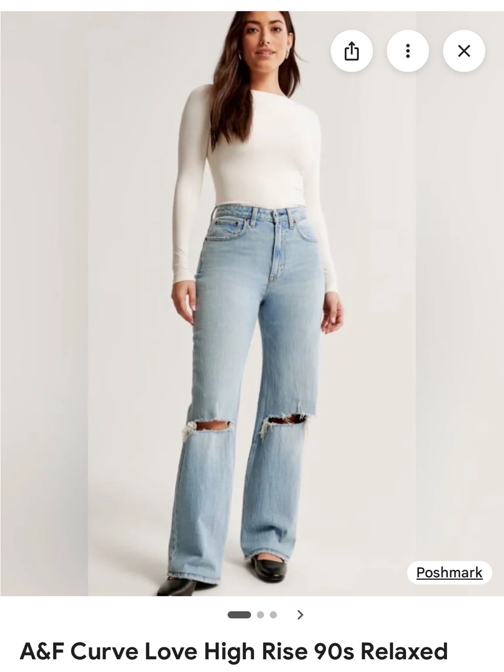 Abercrombie & Fitch Curve Love High Rise 90s Relaxed Jeans - Light Blue NO HOLES